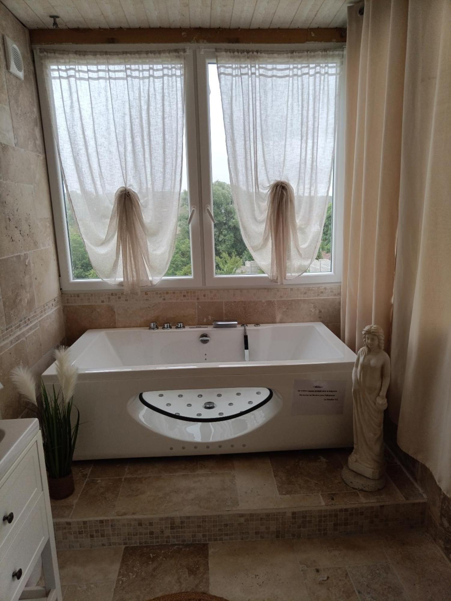 Chambres D'Hotes Villa La Lorraine Folkling Rum bild